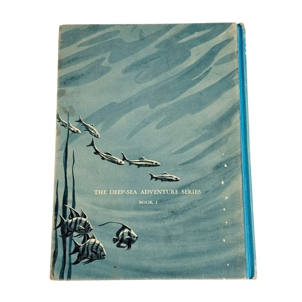 Harr Wagner Book Unisex Blue The Sea Hunt Deep-Sea Adventure Series 1959 Shark